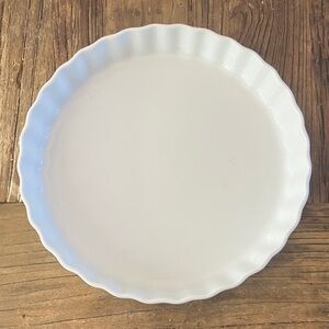 Essentials White Ceramic Tart Pan